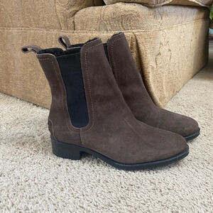 NWOT Andre Assous Odalys Women's Brown Boots 10